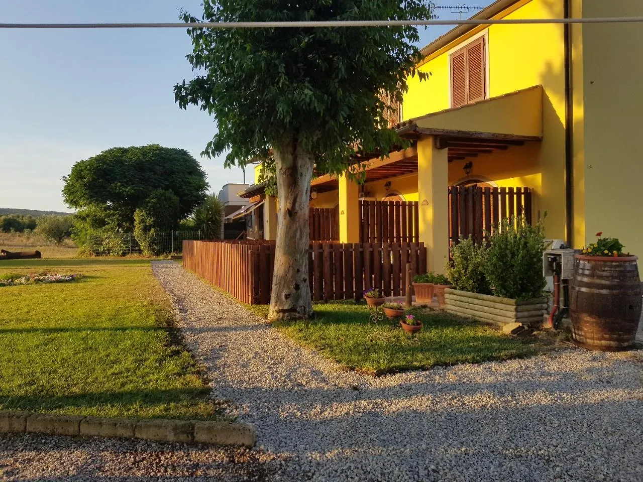 Вилла Agriturismo La Dolce Collina Фоллоника Фермерский дом